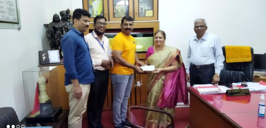 nitin-mirkar-donation-to-r-e-society