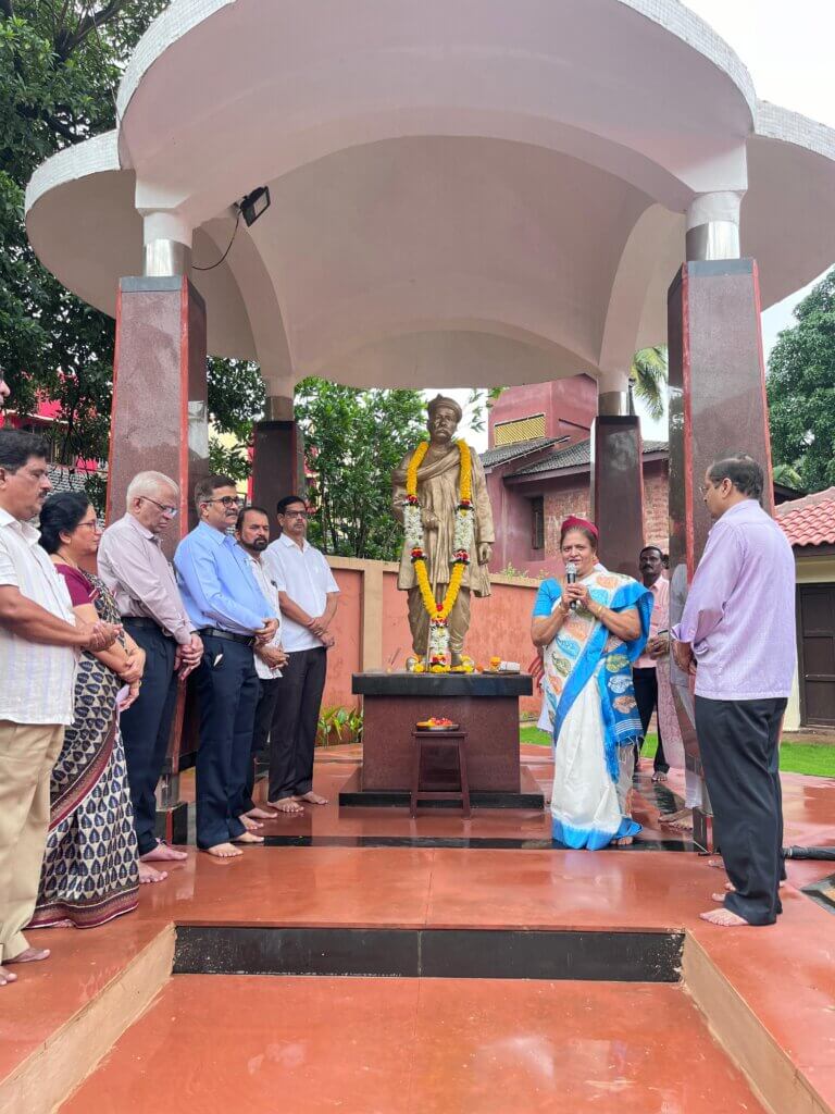 गोगटे जोगळेकर महाविद्यालय (स्वायत्त),रत्नागिरी तर्फे जयंतीदिनानिमित्त लोकमान्य टिळकांना अभिवादन