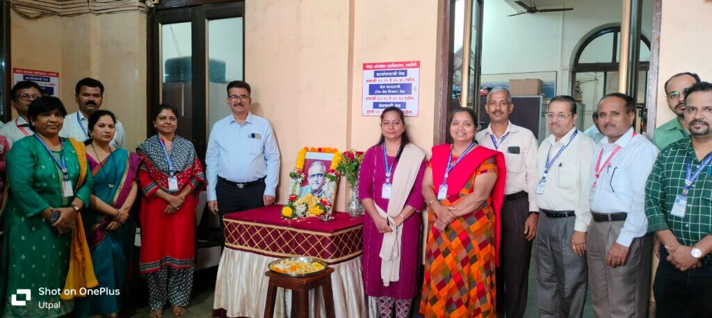 गोगटे जोगळेकर महाविद्यालयात स्वर्गीय अरुअप्पा जोशी यांना अभिवादन