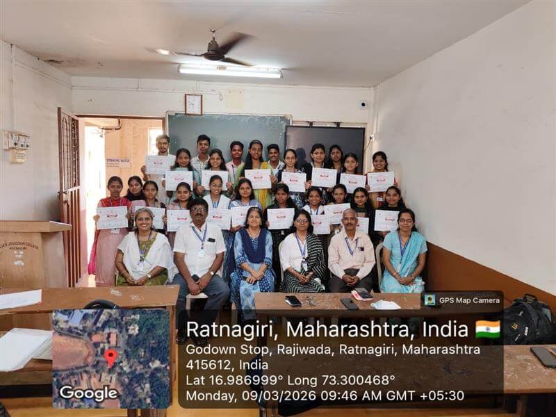 गोगटे जोगळेकर (स्वायत्त) महाविद्यालयात पीएम-उषा अंतर्गत 'Basic Mathematics for Competitive Exam' सर्टिफिकेट कोर्सच्या प्रमाणपत्रांचे वितरण