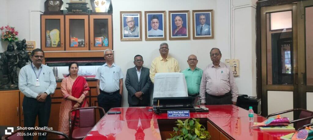 'नॅशनल सेंटर फॉर सायन्स कम्युनिकेटर्स' या शिष्टमंडळाची  गोगटे जोगळेकर (स्वायत्त) महाविद्यालयाला भेट -  'विज्ञान संवादासाठी संयुक्त उपक्रमांचे नियोजन'