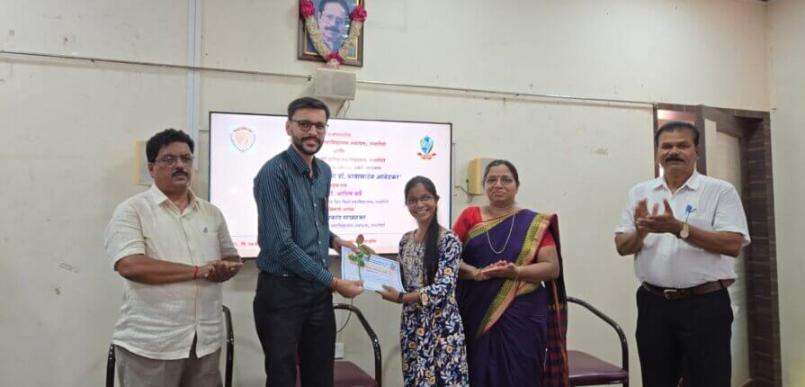 nibandh-spardha-winners-2
