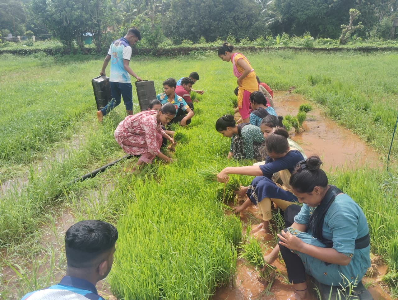 shirgaon-krushi-kshetrbhet-1